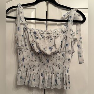 Artizia Wilfred cropped Floral Top - M